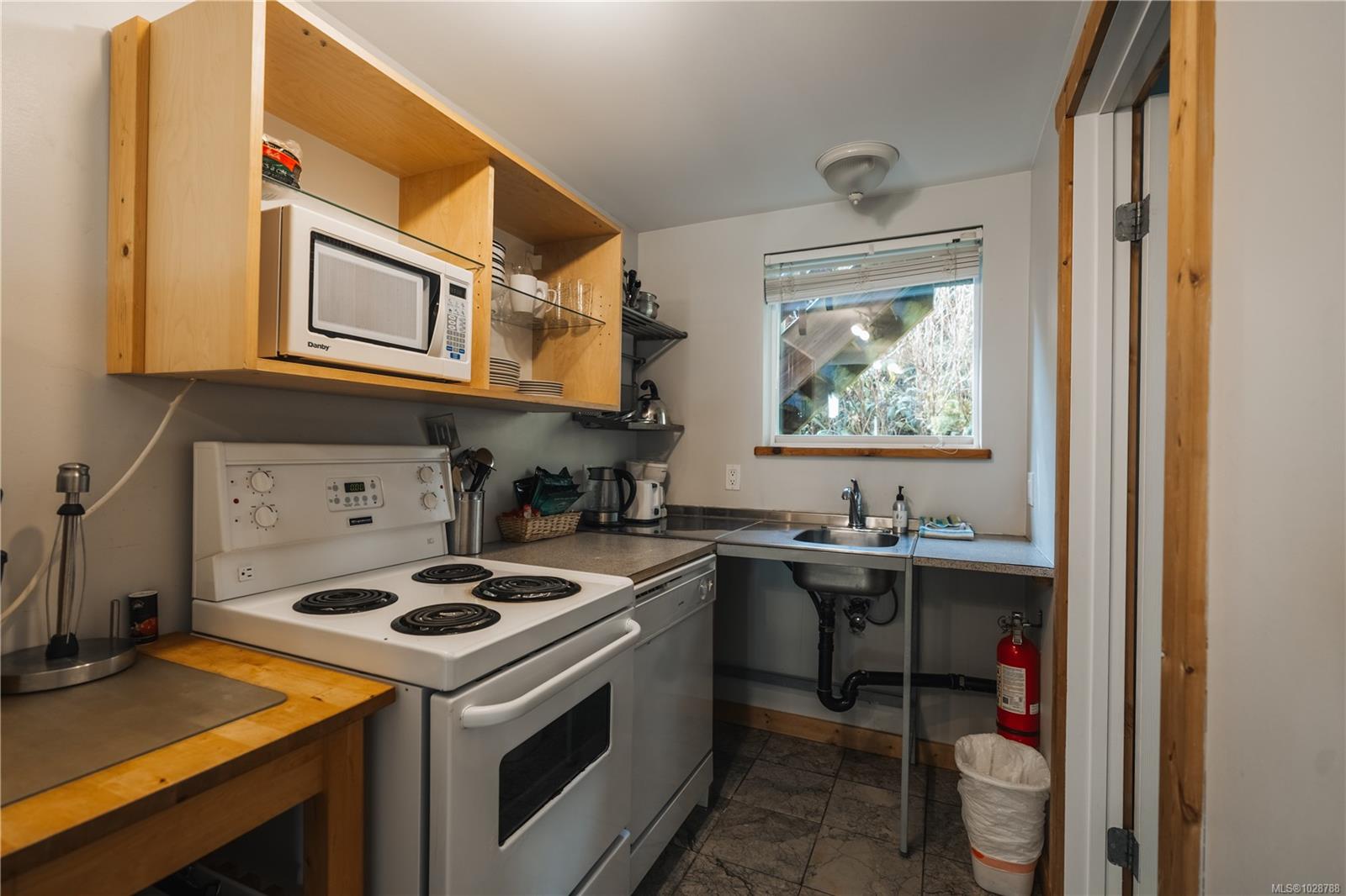 1032 Tyee Terr # 6