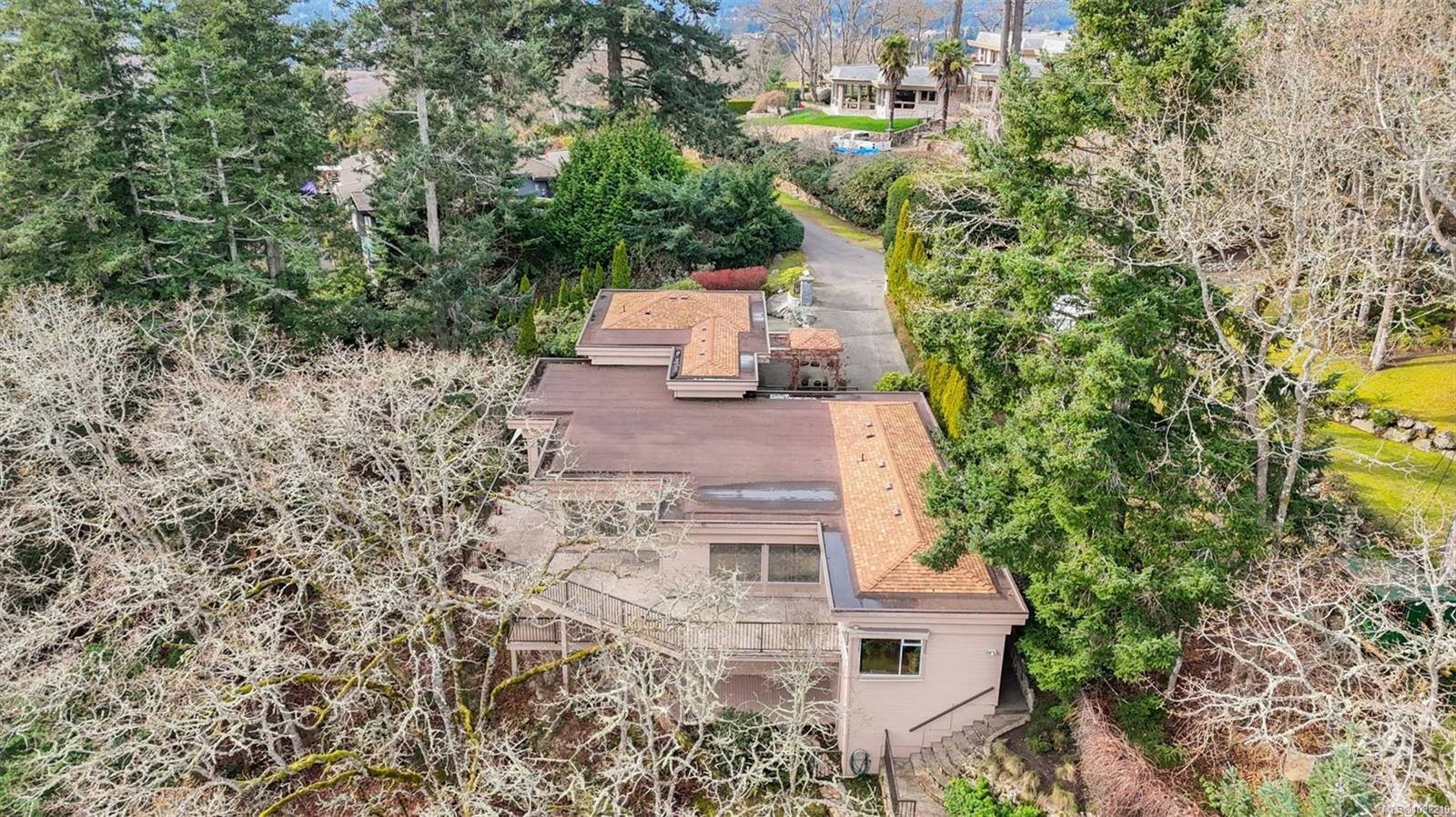 928 Cobblestone Lane