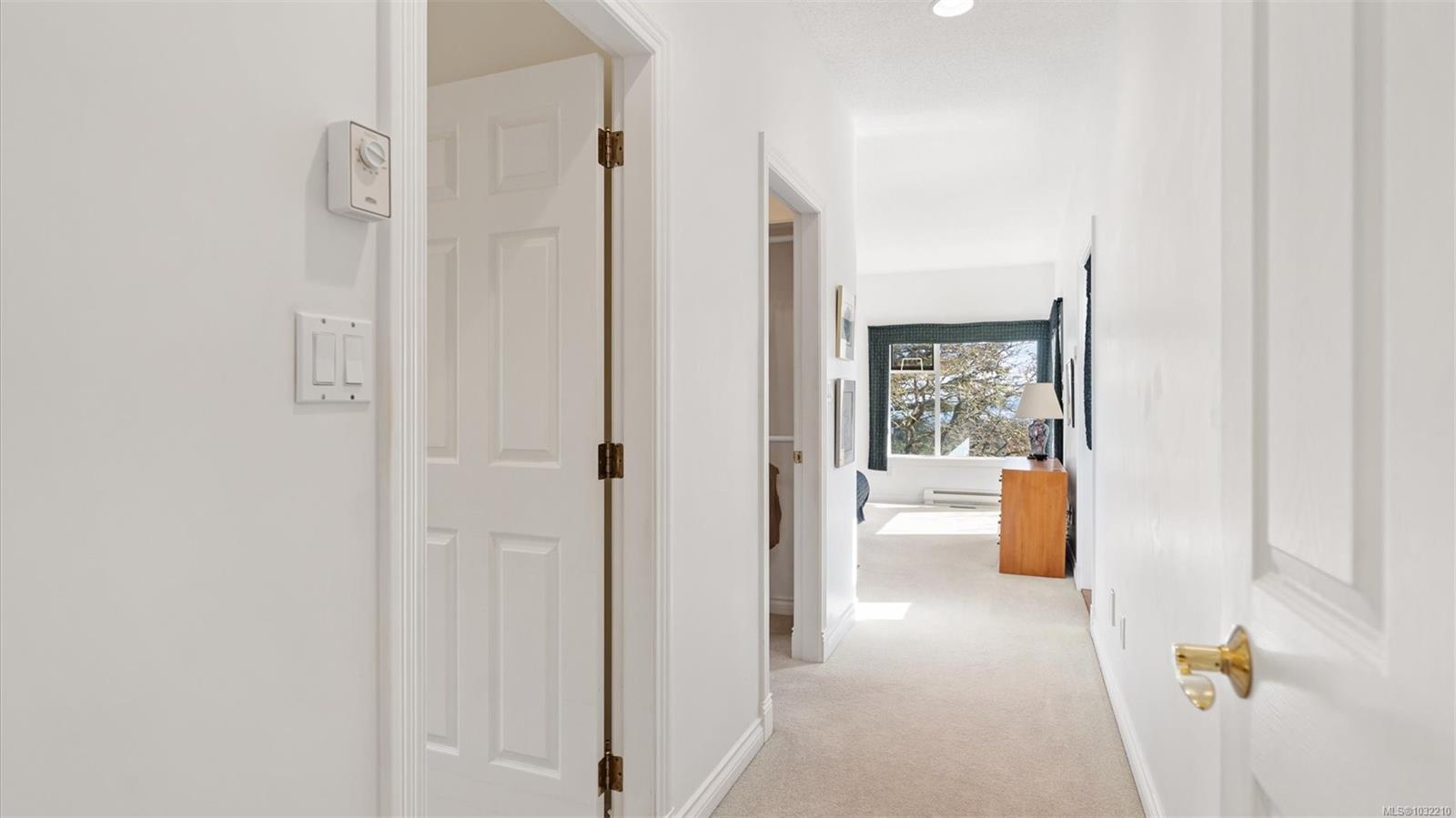 928 Cobblestone Lane