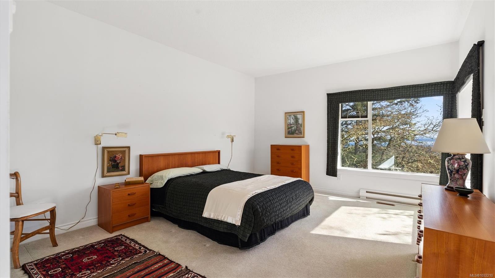 928 Cobblestone Lane