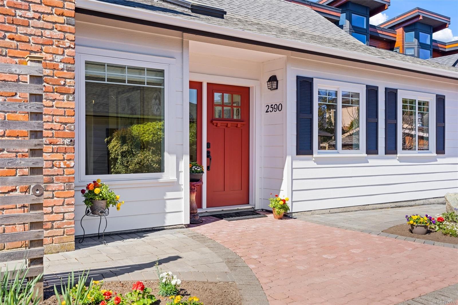 2590 Sinclair Rd