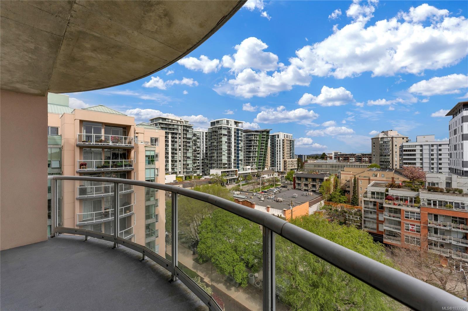 1020 View St # 1004