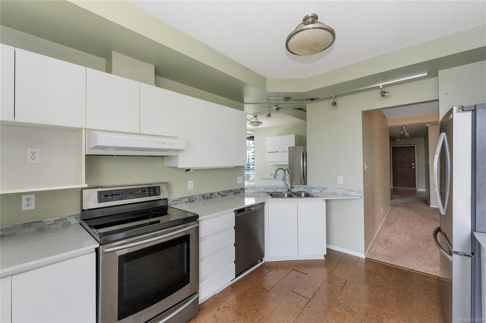 1020 View St # 1004