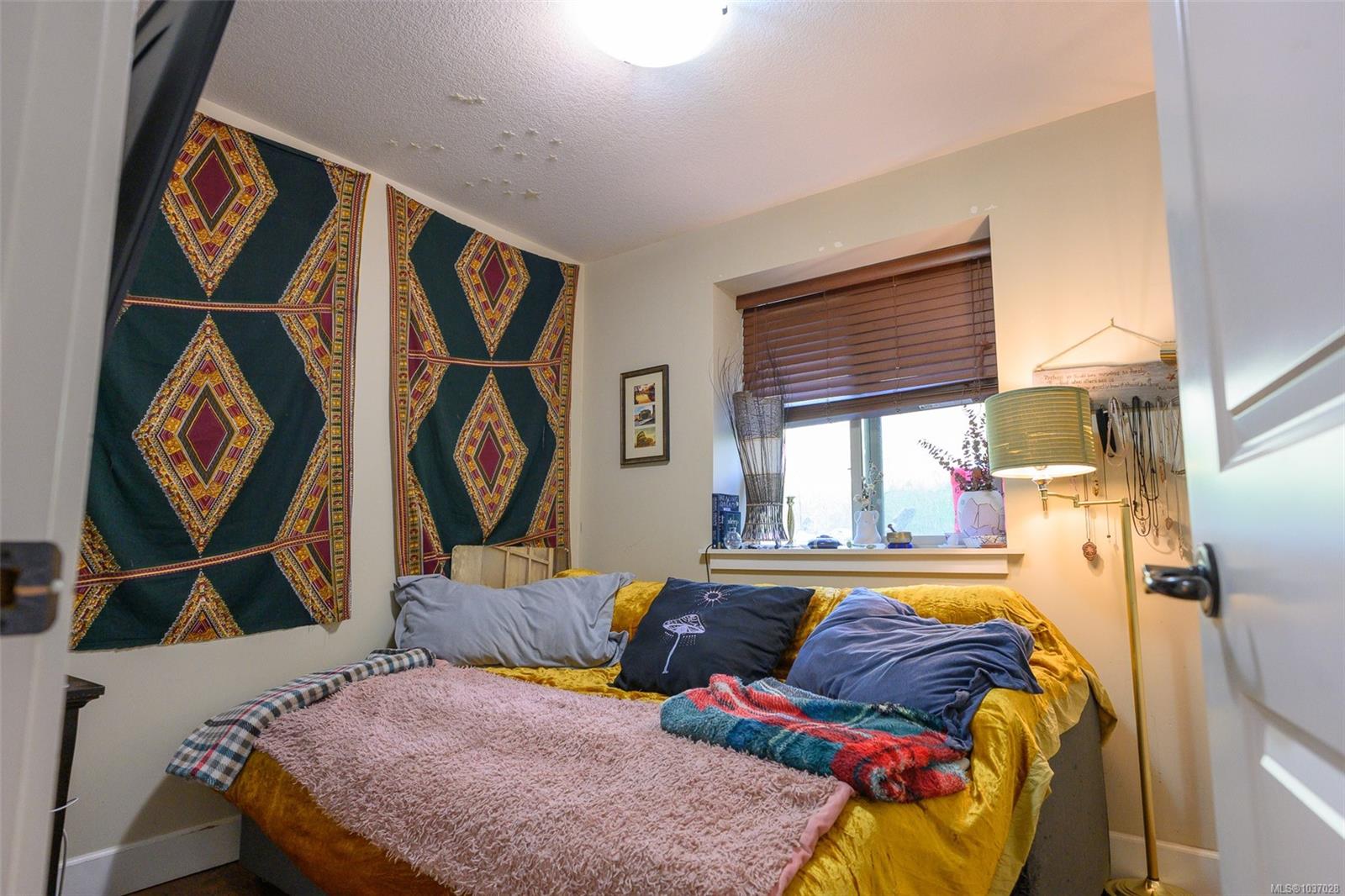 386 Pacific Cres