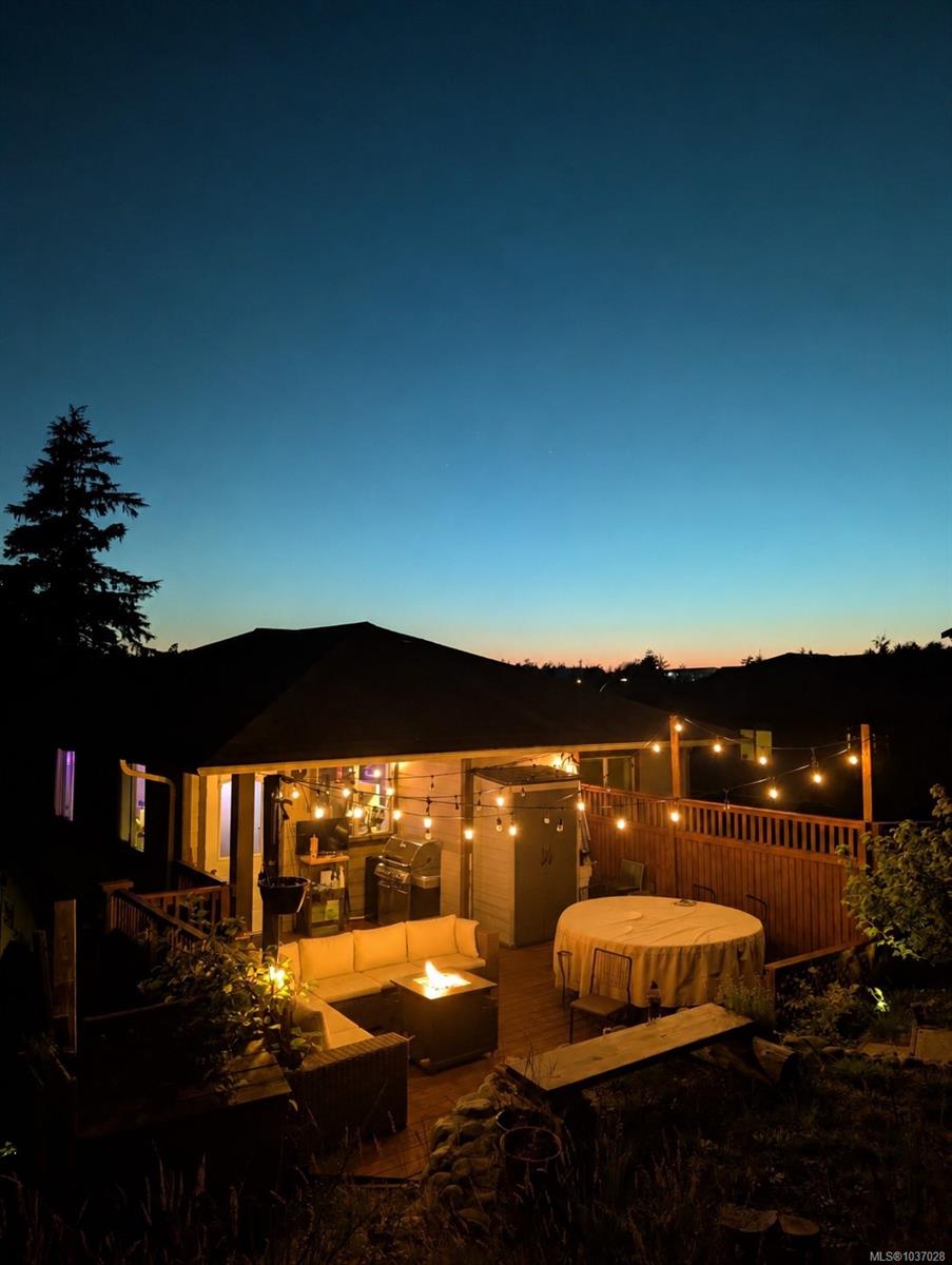 386 Pacific Cres