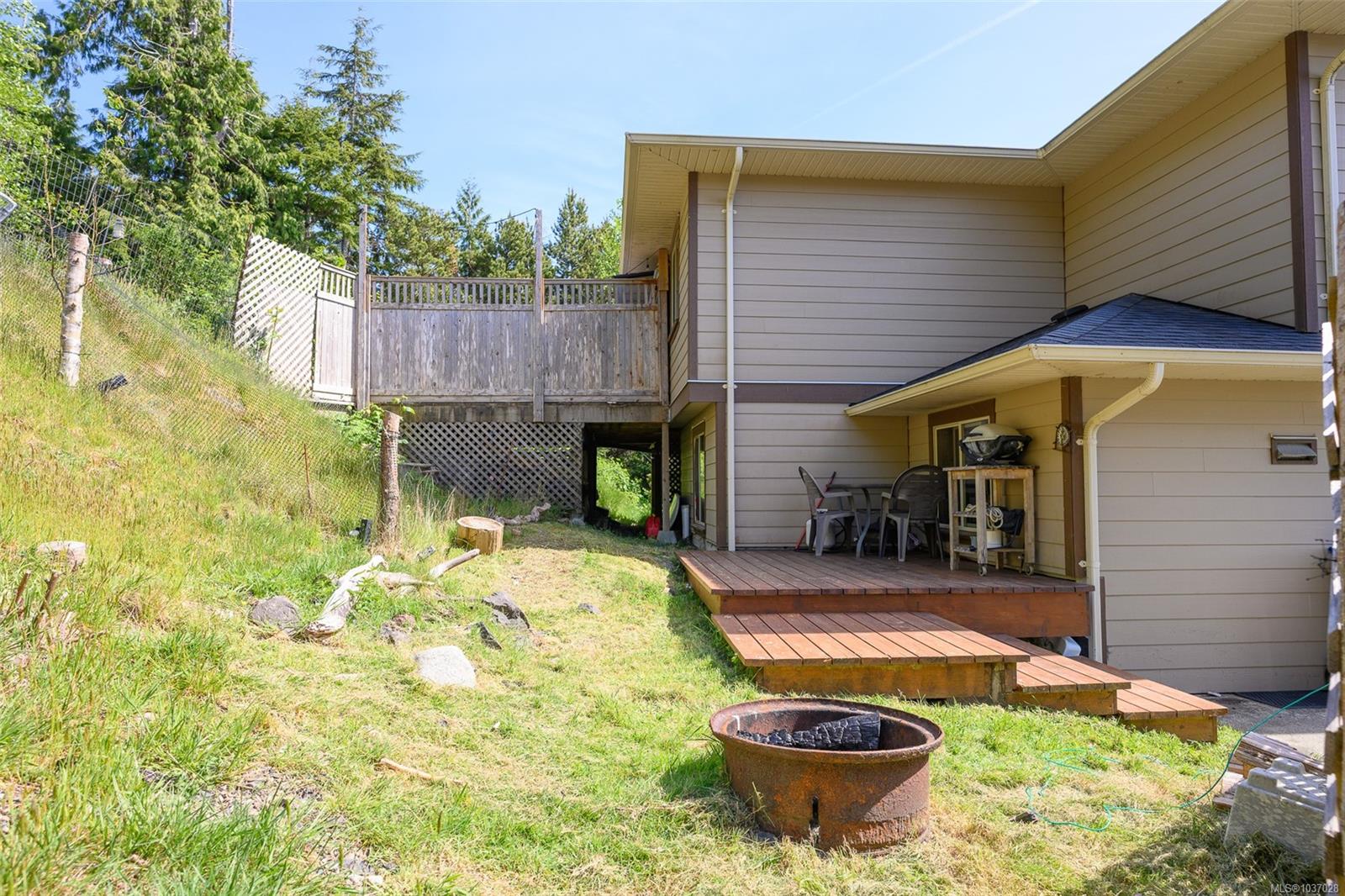 386 Pacific Cres