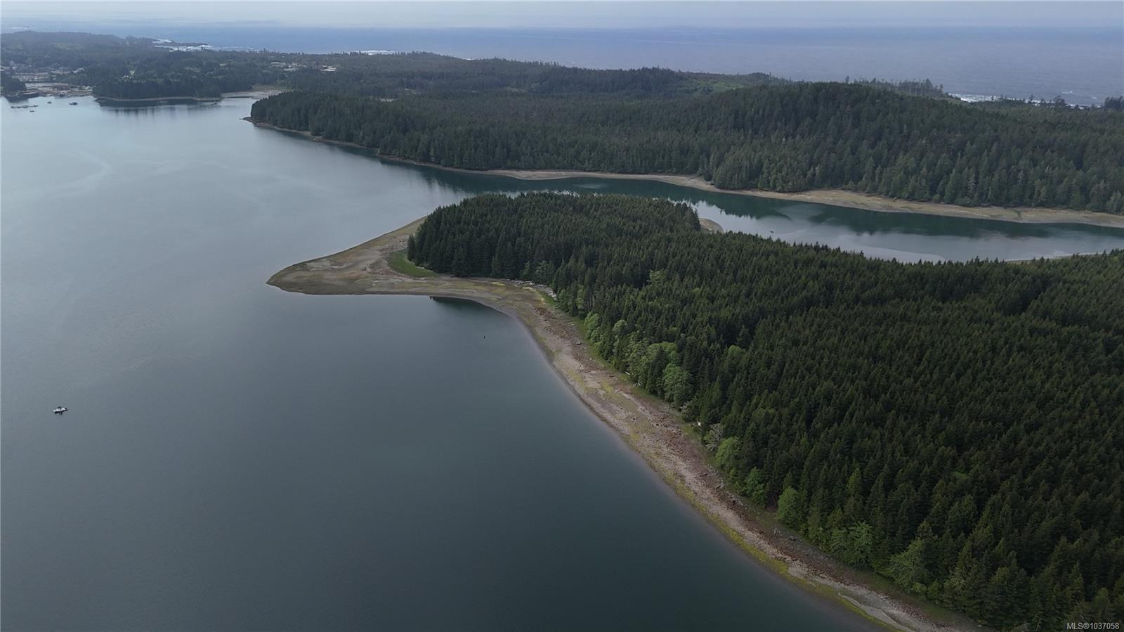 SL 3 Kvarno Island