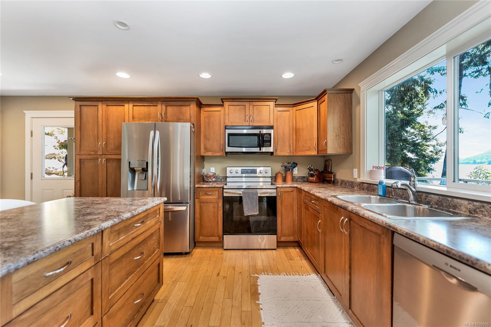 9724 Marble Bay Rd