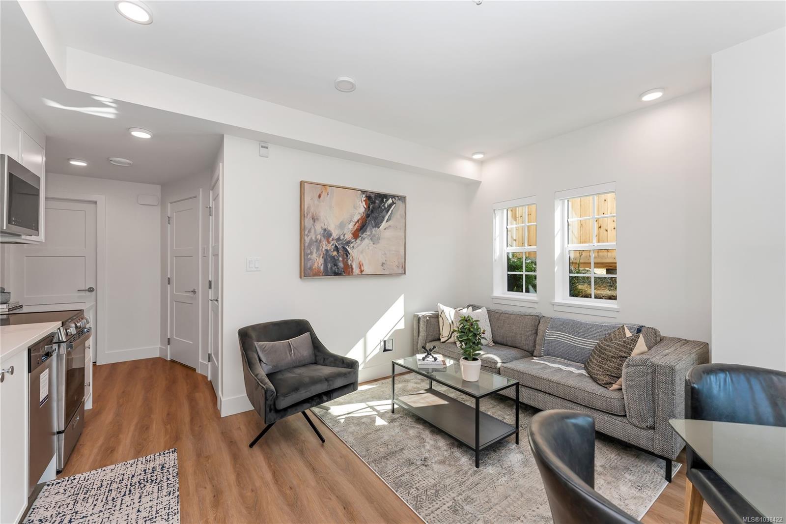 102A-1224 Richardson St Unit: #102A