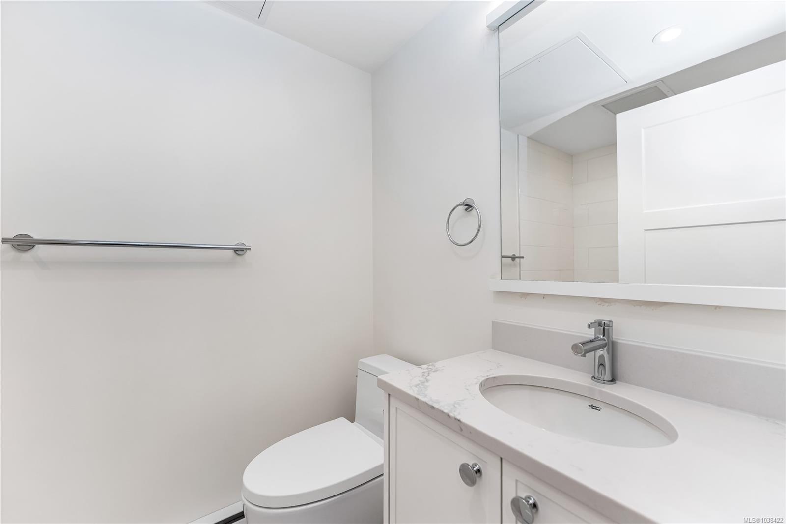 102A-1224 Richardson St Unit: #102A