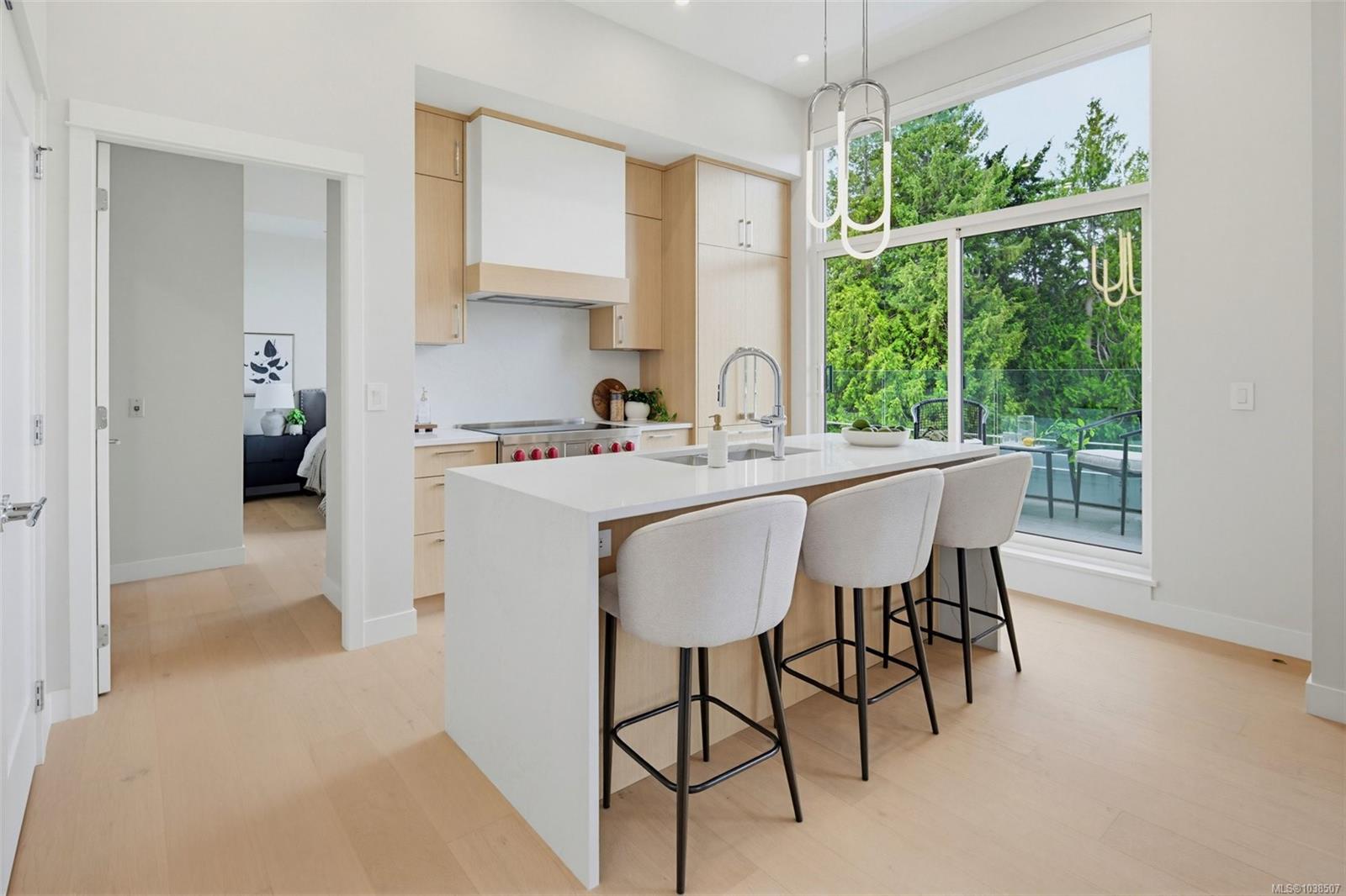 403-5229 Cordova Bay Rd Unit: #PH 403