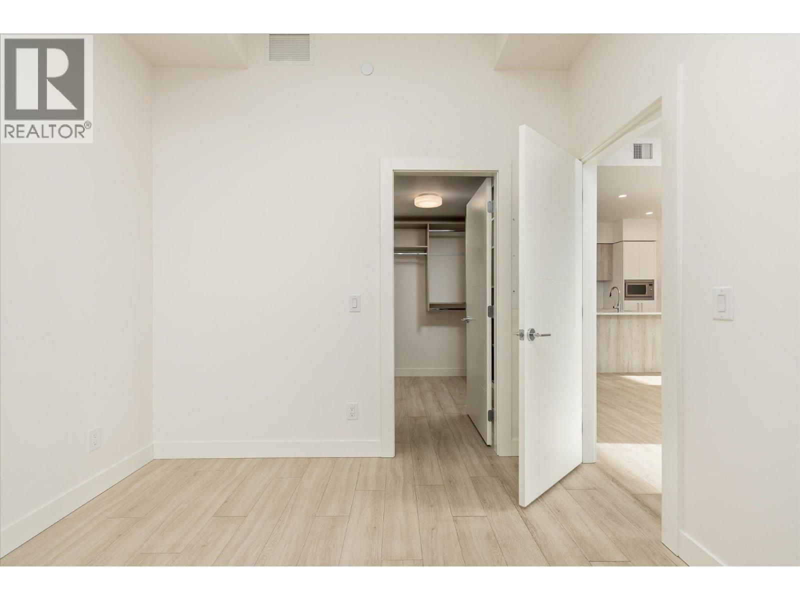 3699 Capozzi Road Unit# 408