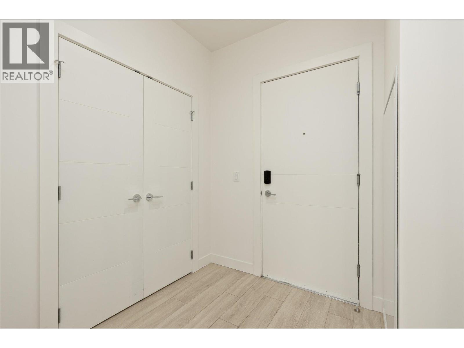 3699 Capozzi Road Unit# 408