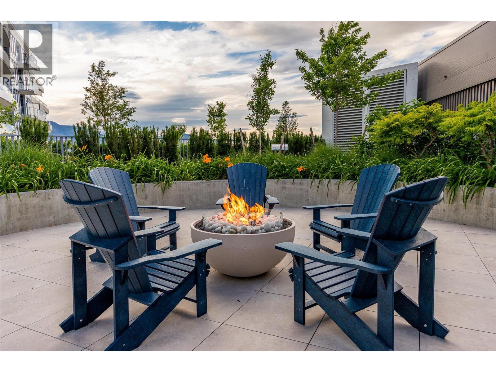 3699 Capozzi Road Unit# 408