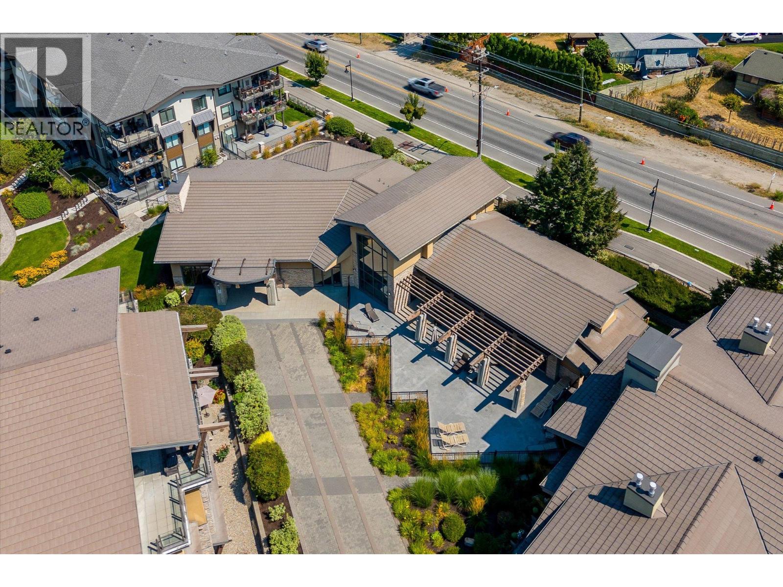 4380 Lakeshore Road Unit# 206