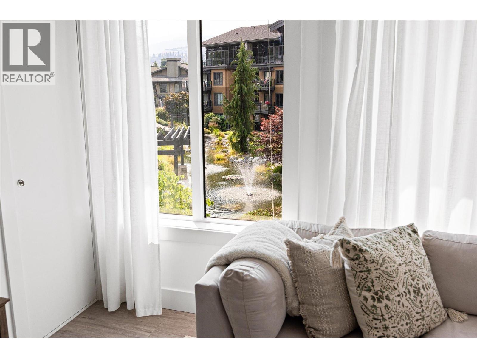 4380 Lakeshore Road Unit# 206