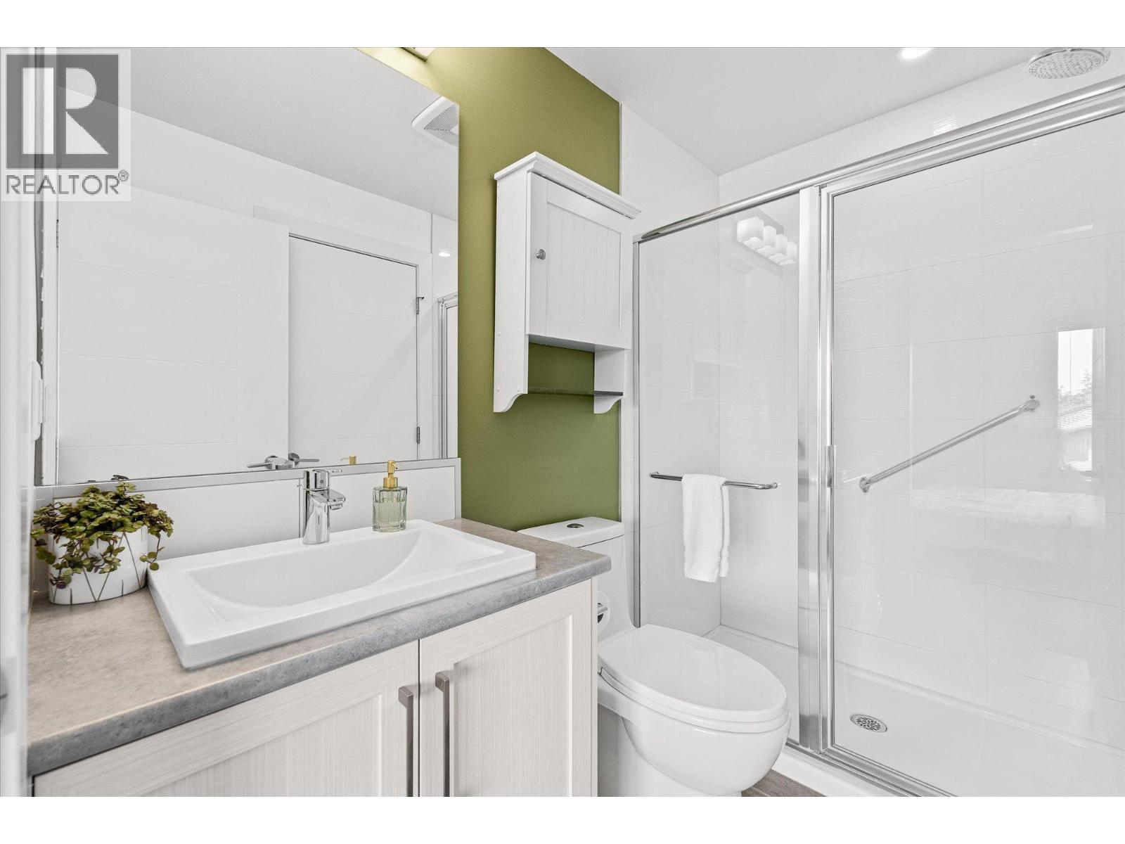 4380 Lakeshore Road Unit# 206
