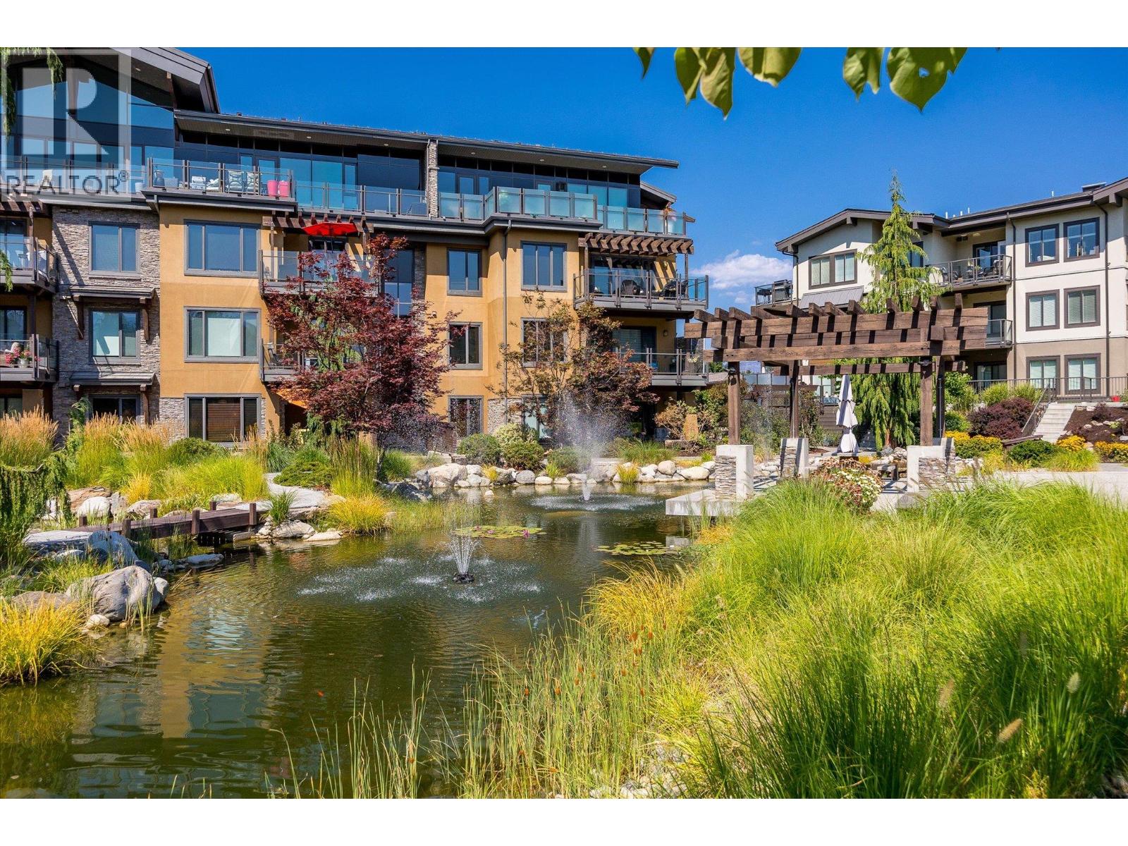 4380 Lakeshore Road Unit# 206