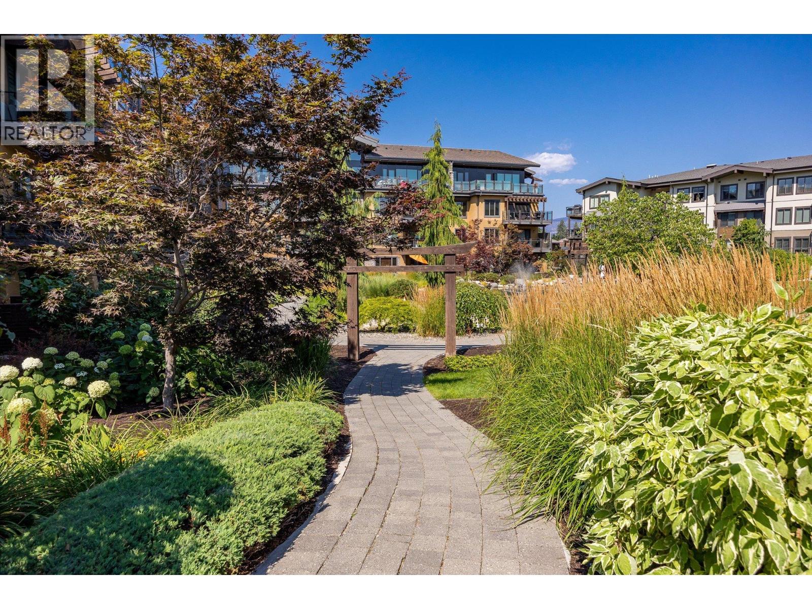 4380 Lakeshore Road Unit# 206