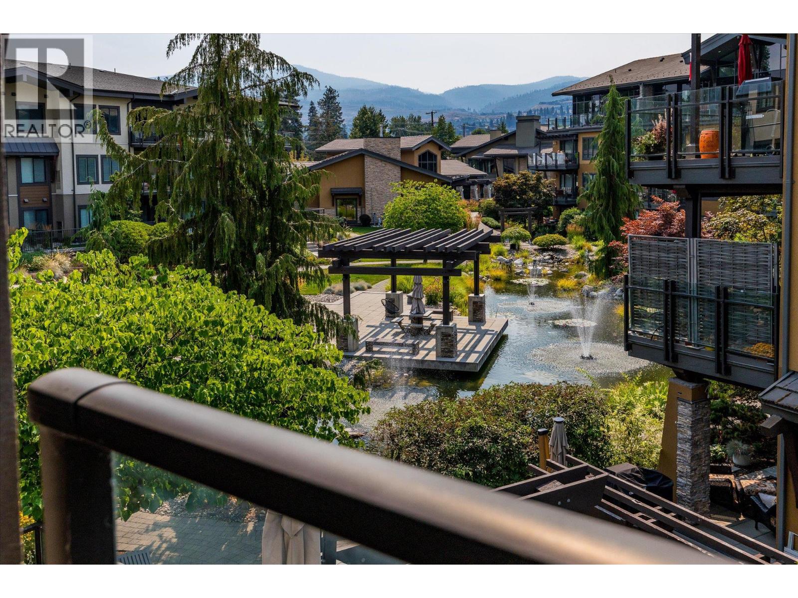 4380 Lakeshore Road Unit# 206