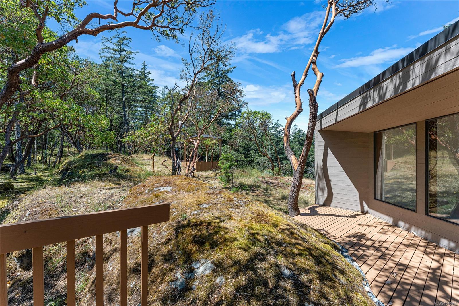 260 Moss Hill Pl