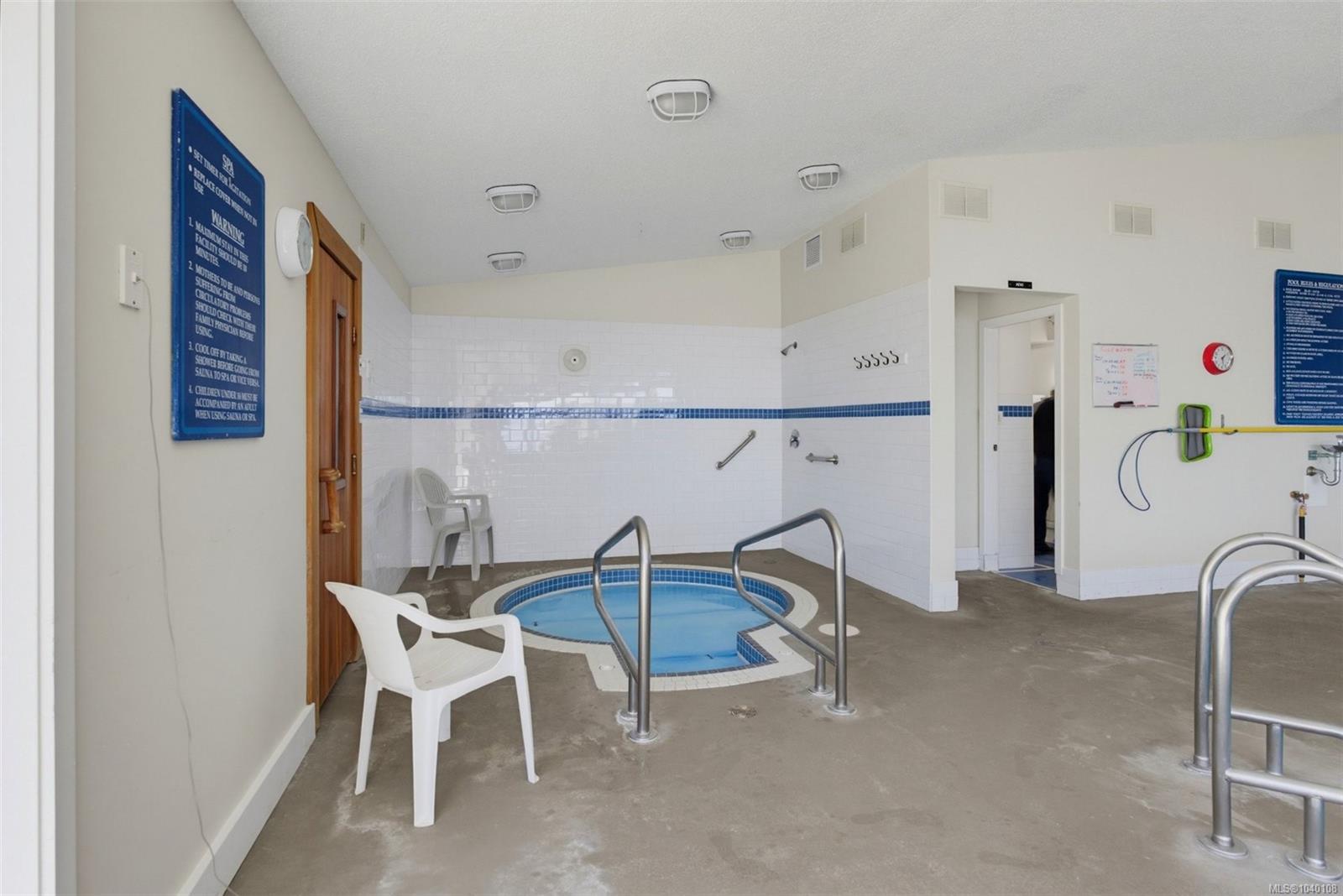 2829 Arbutus Rd #PH52