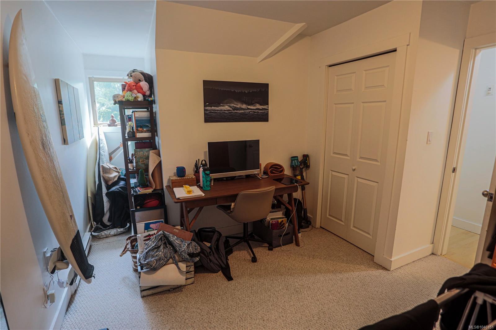 1228 Howard Dr