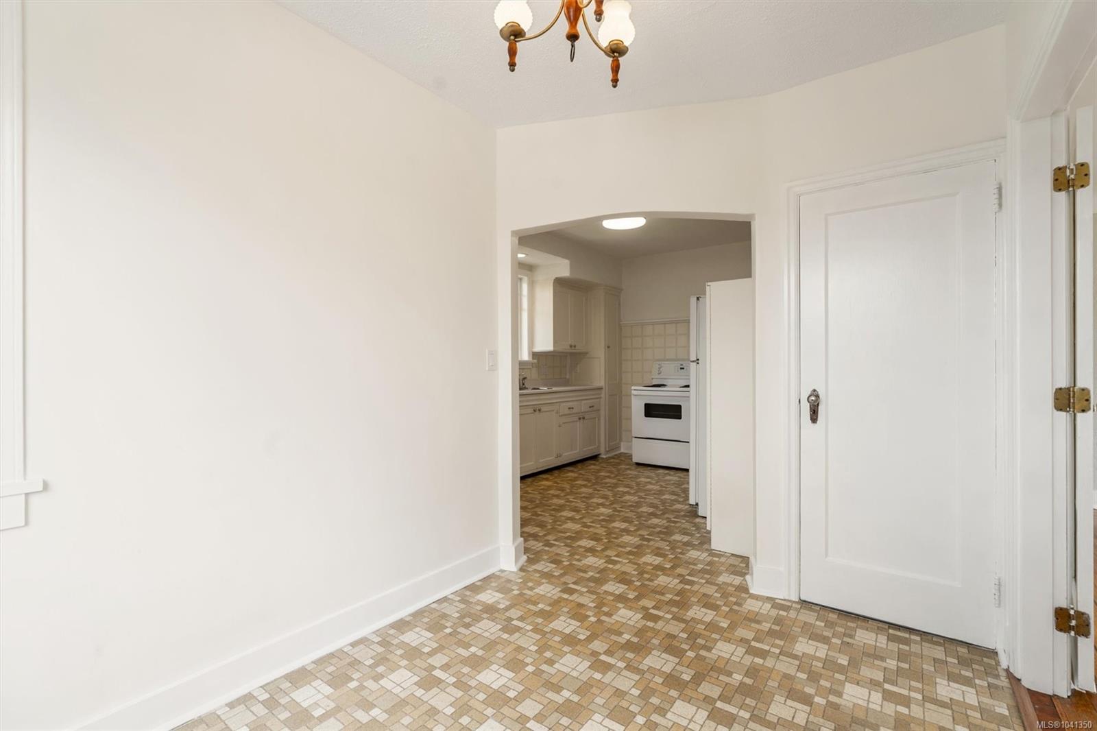 1670 Kisber Ave