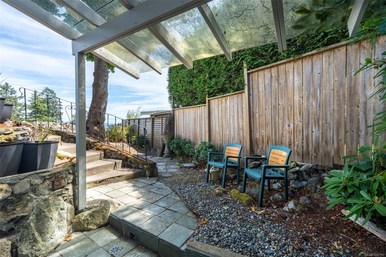 5270 Parker Ave