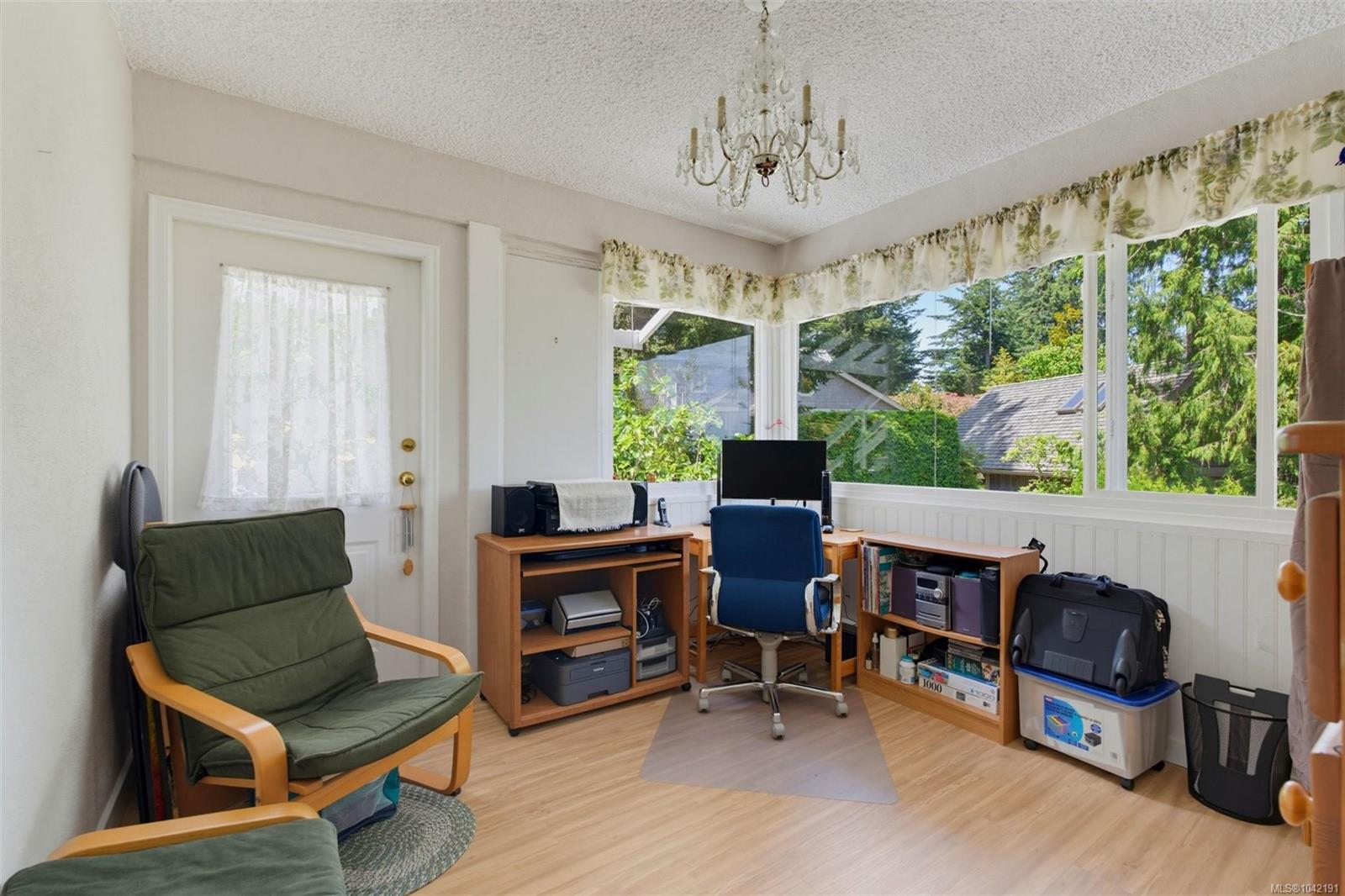 5270 Parker Ave