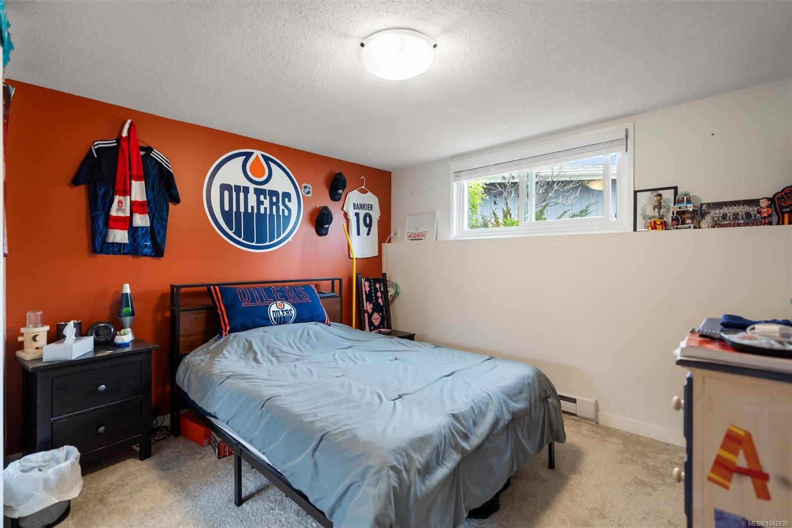 4391 Torquay Dr #7