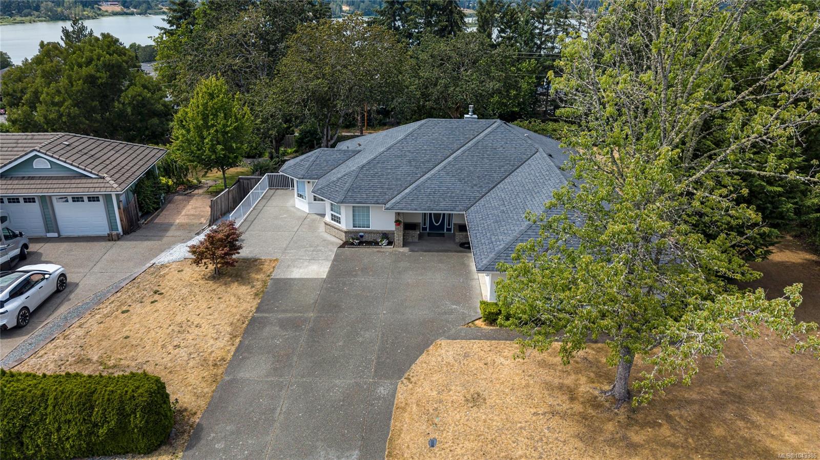 6037 Stonehouse Pl