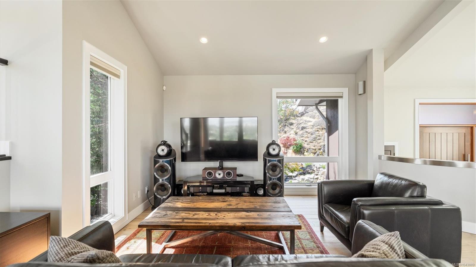 141 Denison Rd