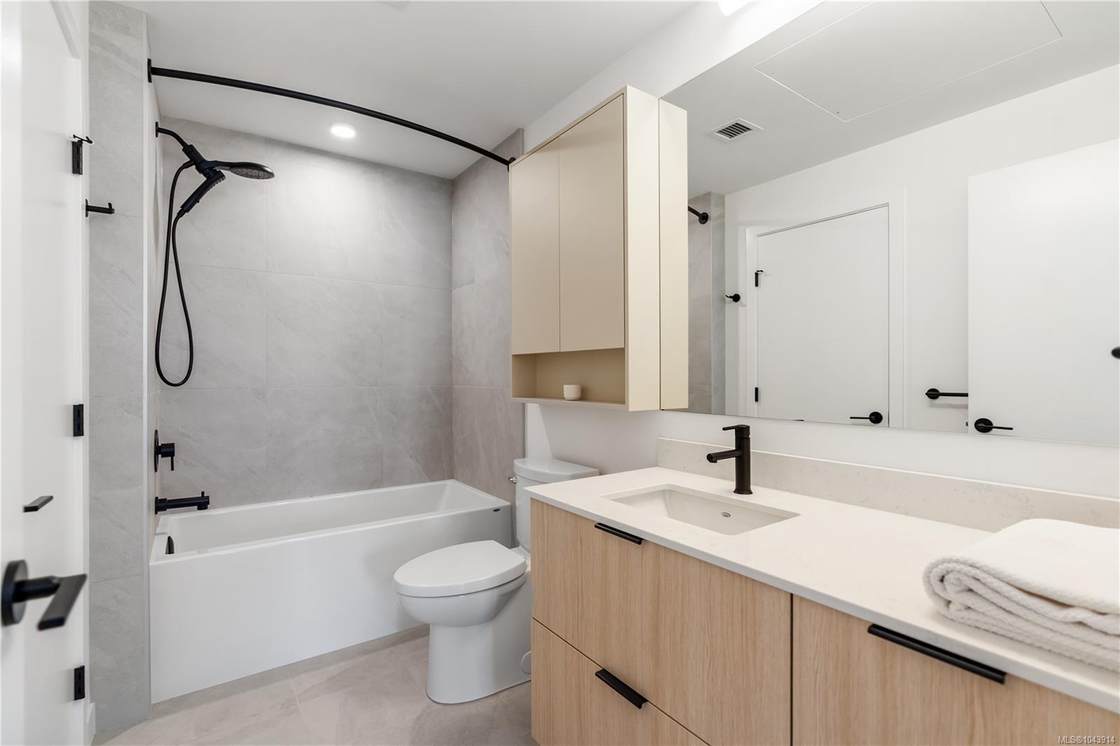 3564B Ryder Hesjedal Way #308
