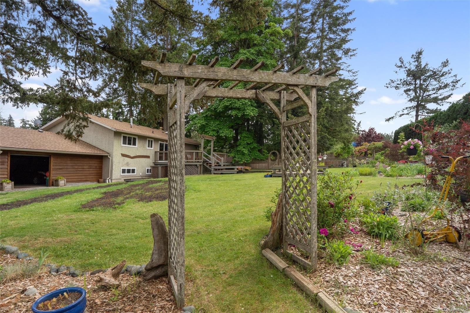 4550 Weber Rd