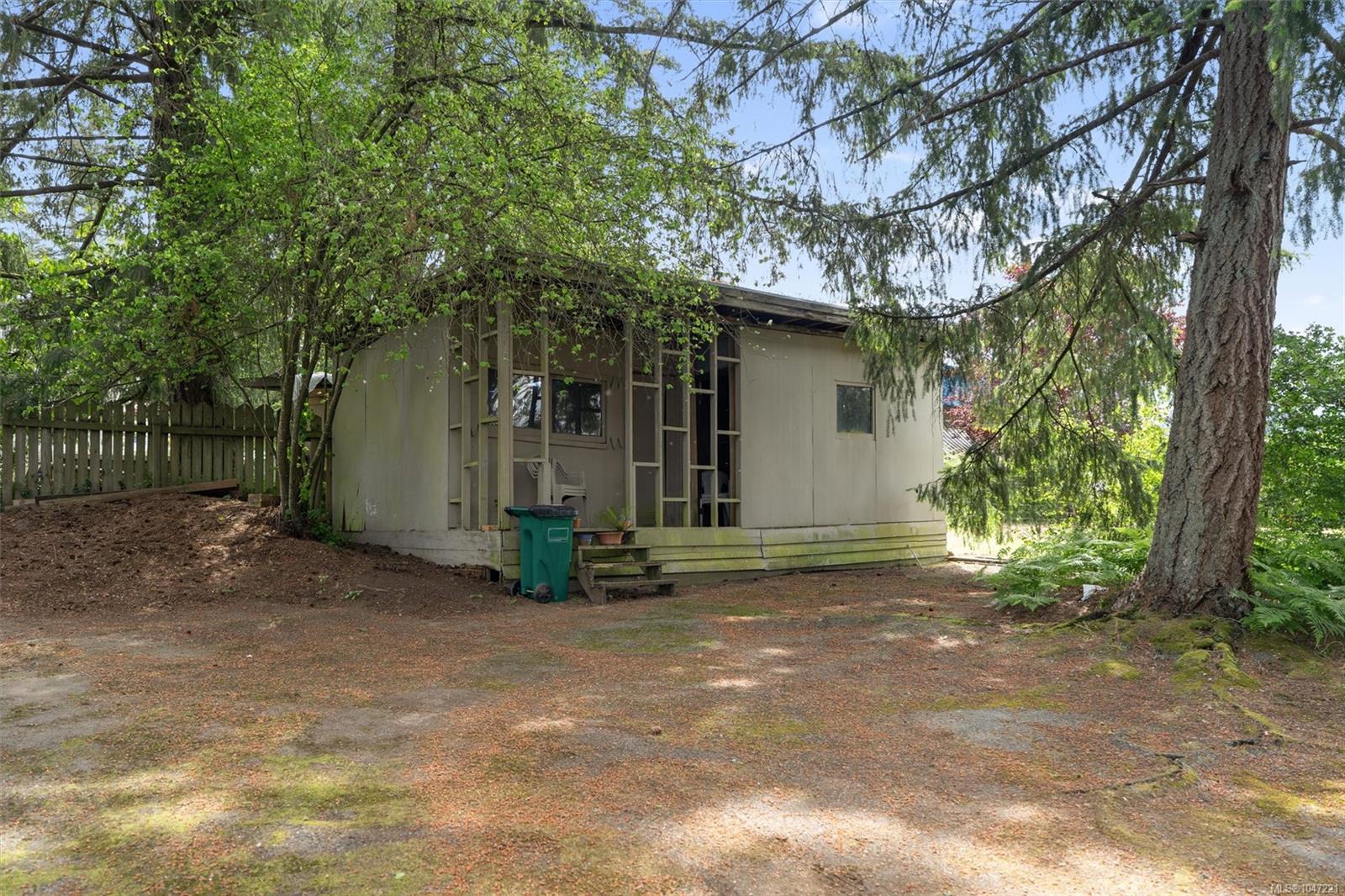 4550 Weber Rd