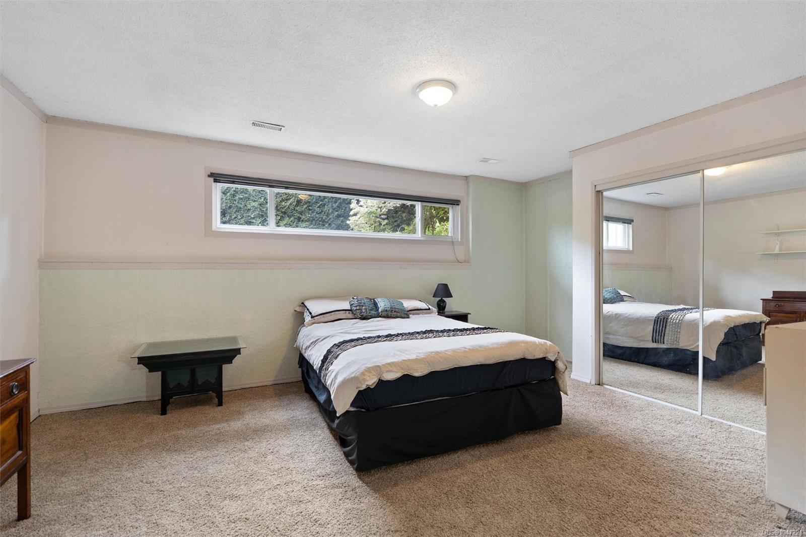 4550 Weber Rd