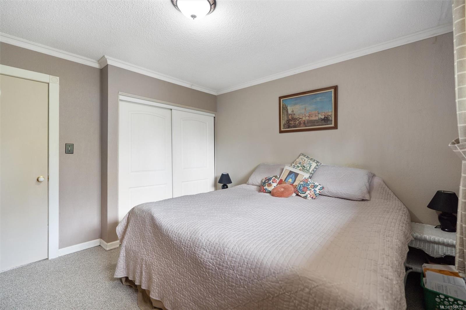 4550 Weber Rd