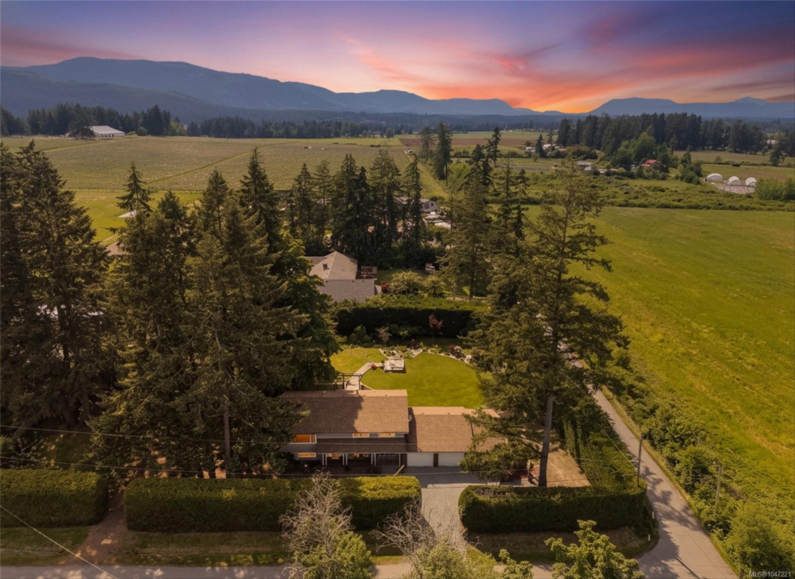 4550 Weber Rd