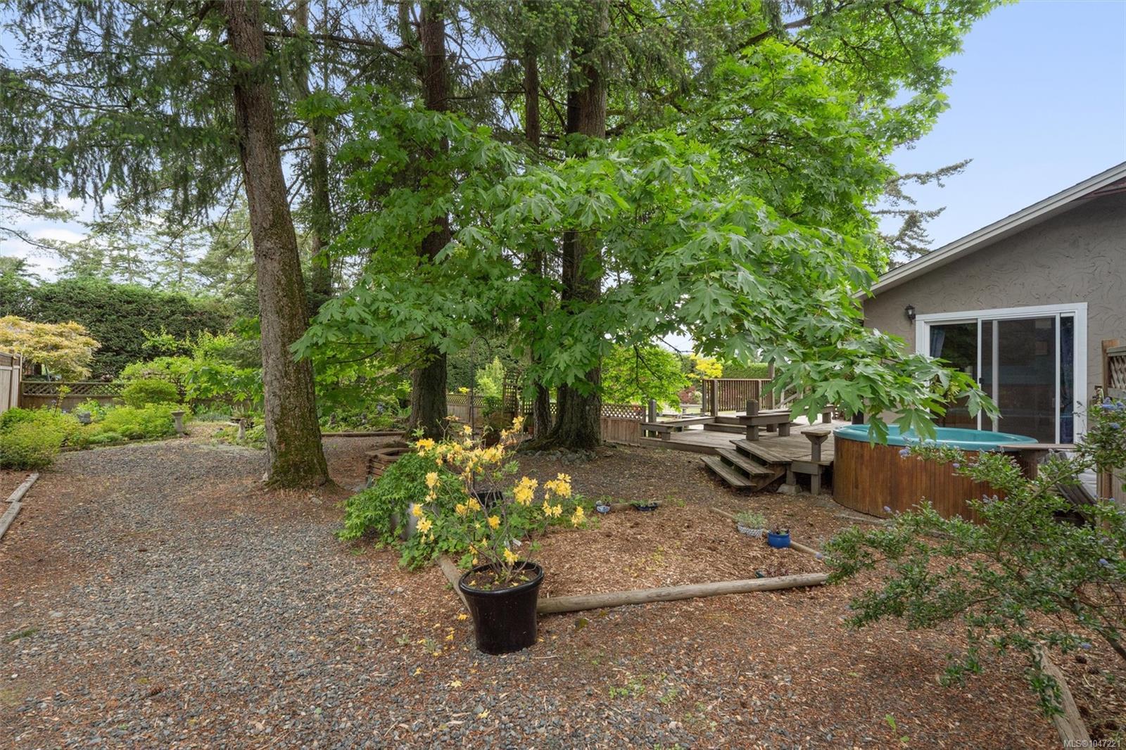 4550 Weber Rd
