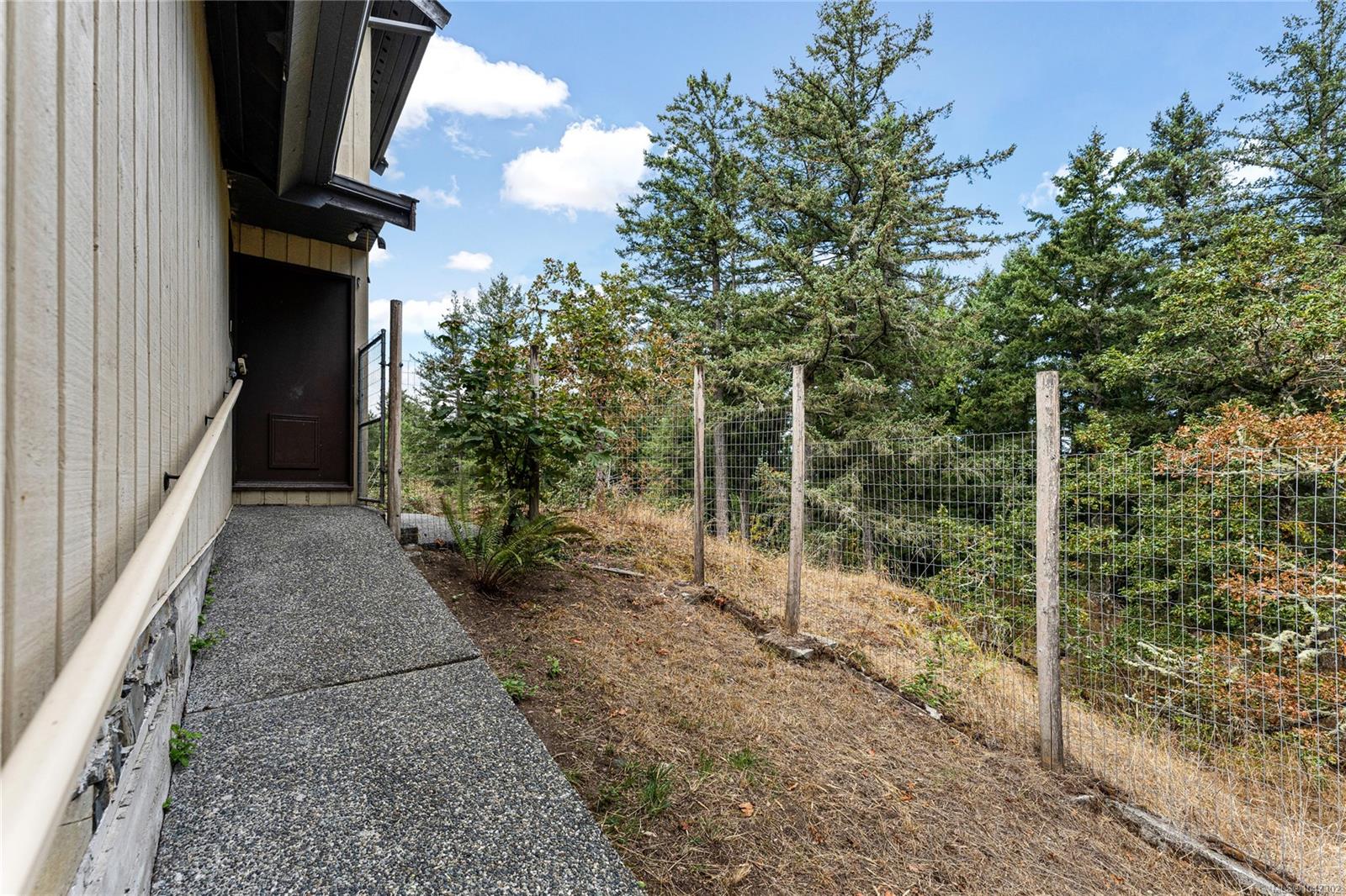 6101 Castlerock Rd