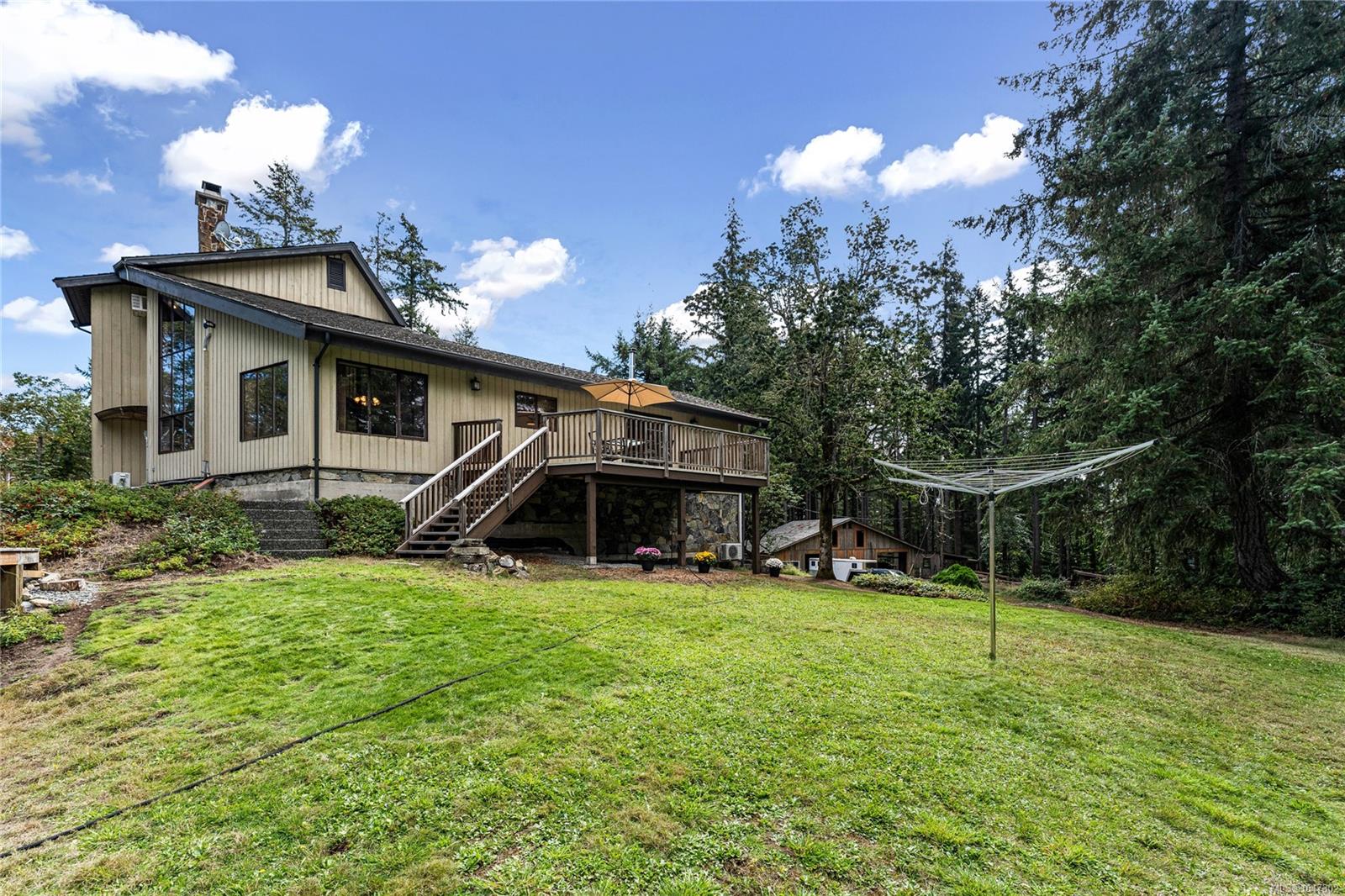 6101 Castlerock Rd