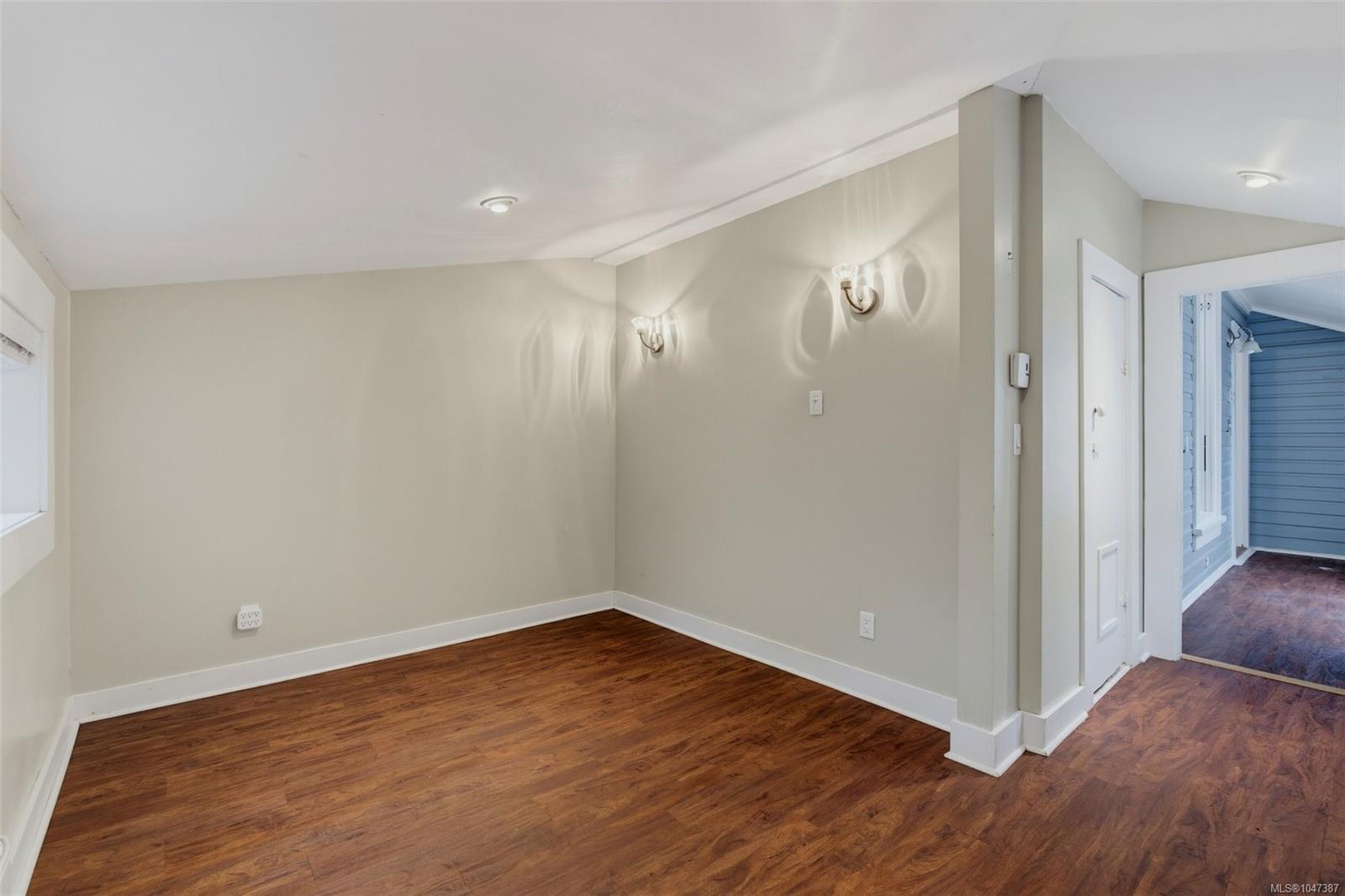 962 Fairfield Rd