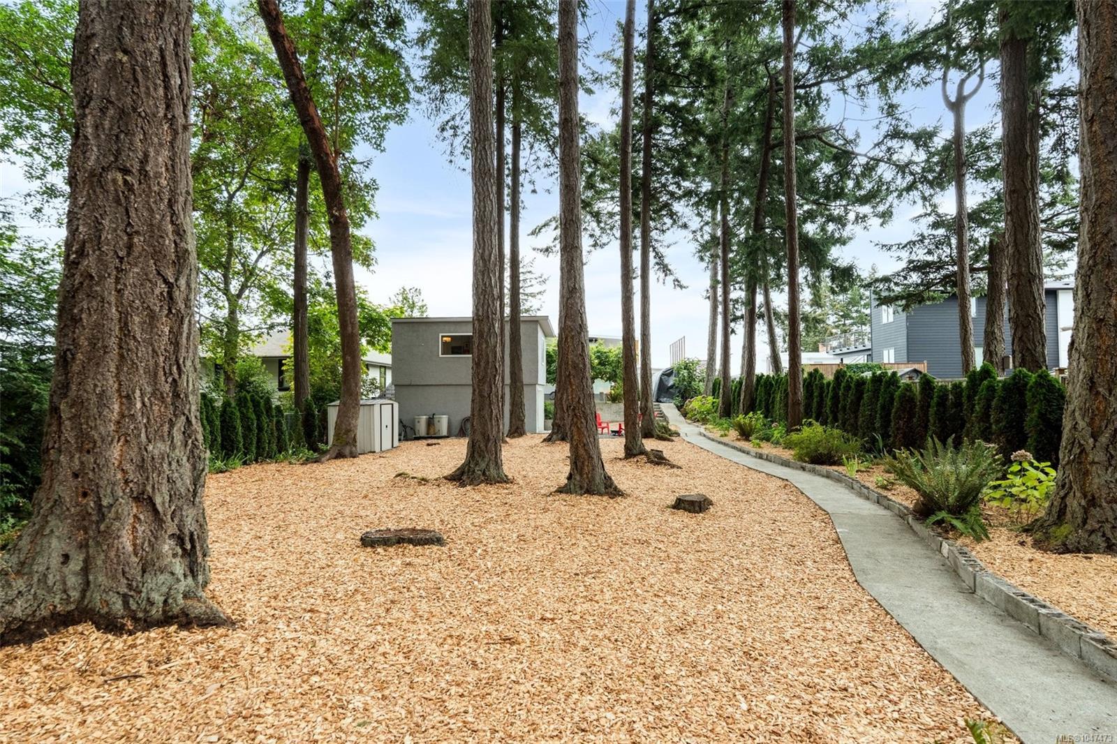 5248 Parker Ave