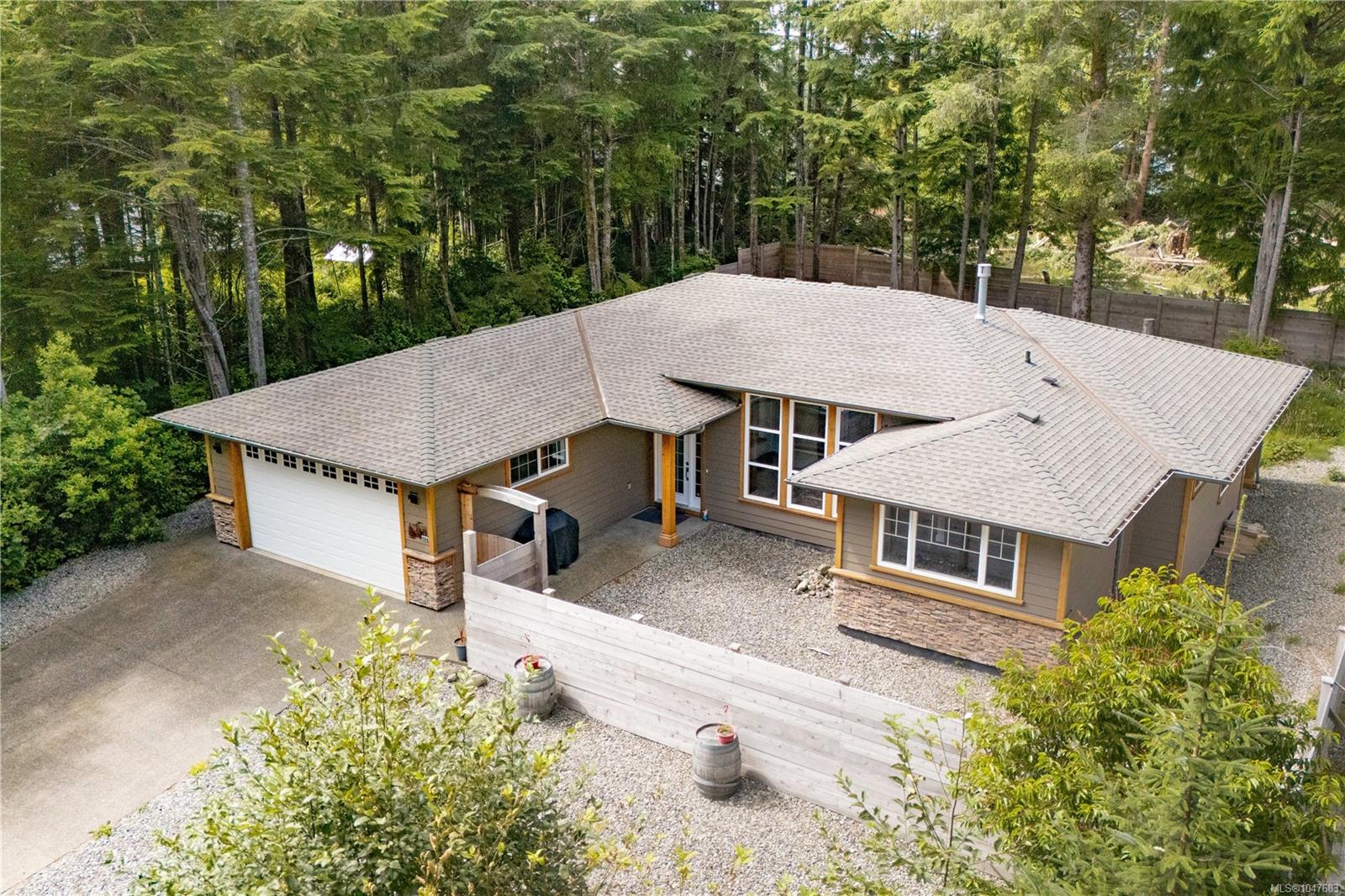 884 Elina Rd