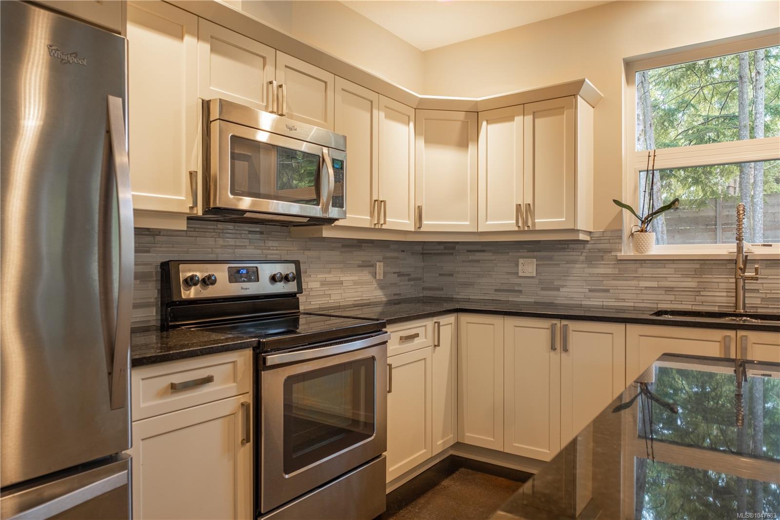 884 Elina Rd