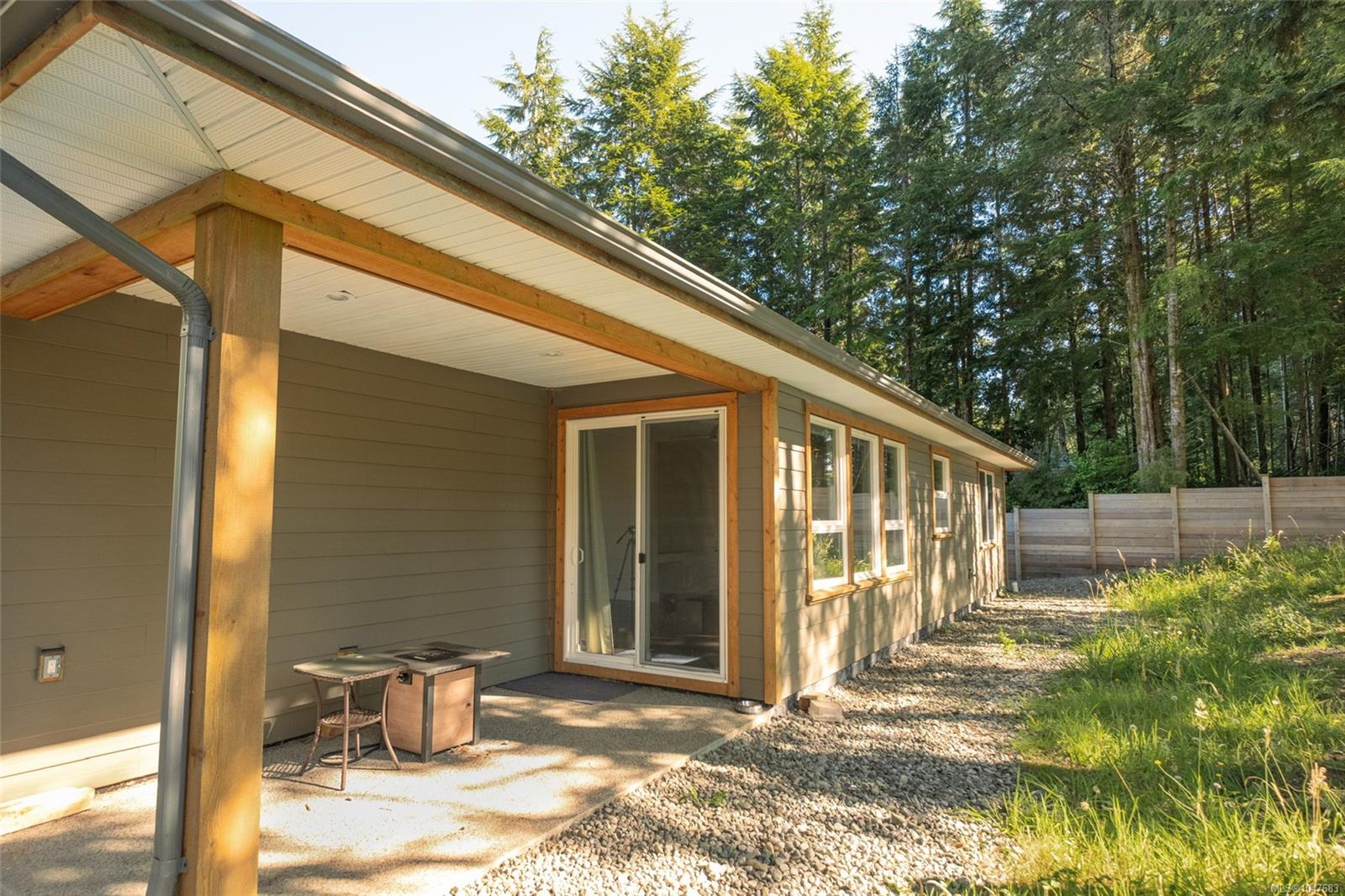 884 Elina Rd