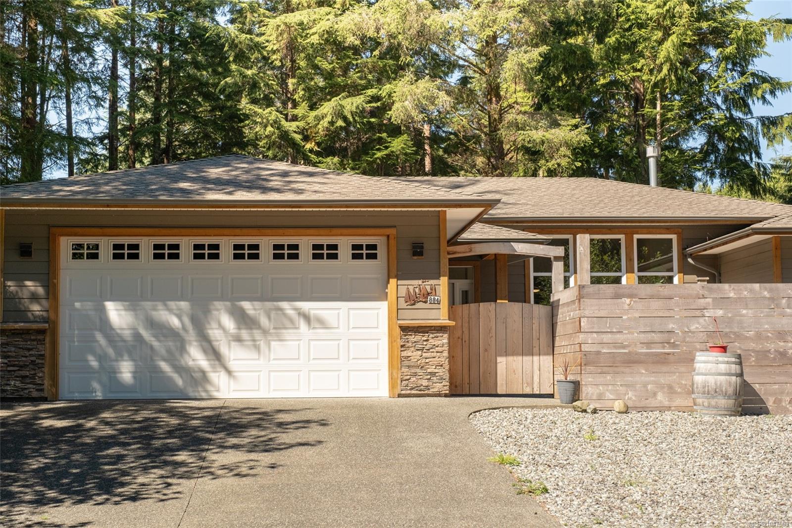 884 Elina Rd
