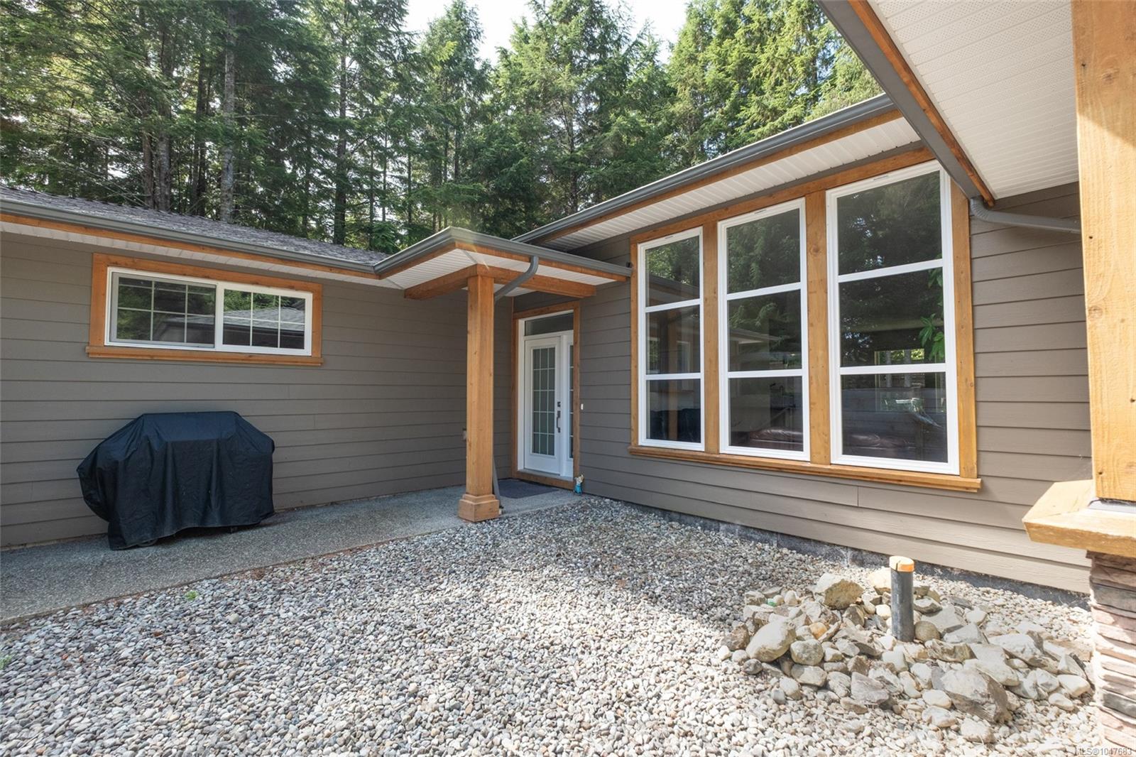 884 Elina Rd