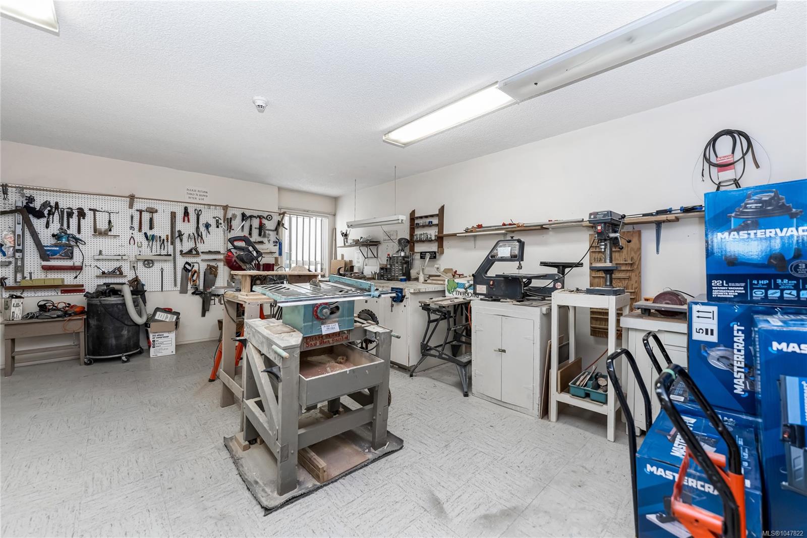2125 Oak Bay Ave Unit: #407